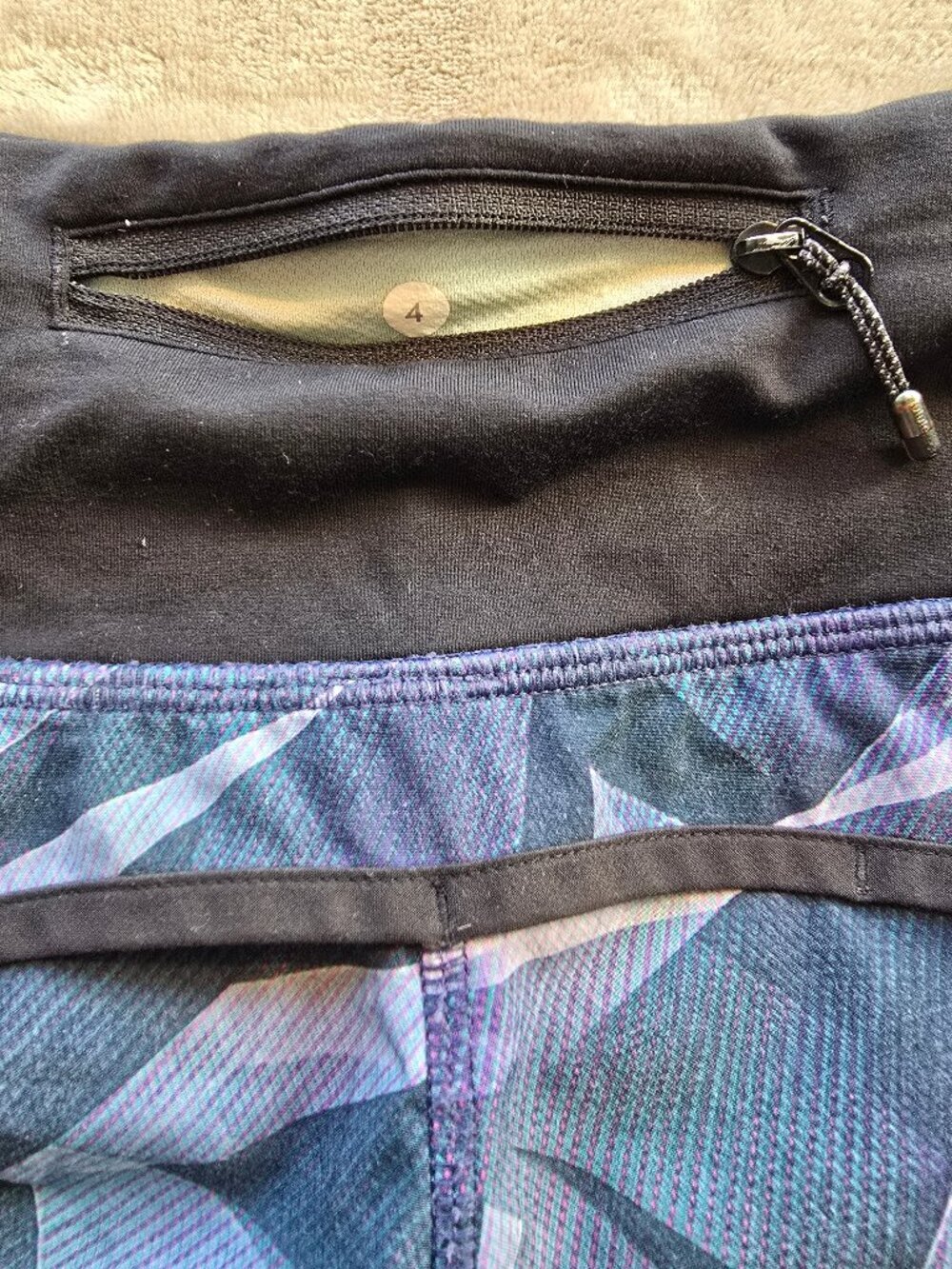 Lululemon athletic running shorts purple tones size 4 - Picture 5 of 6